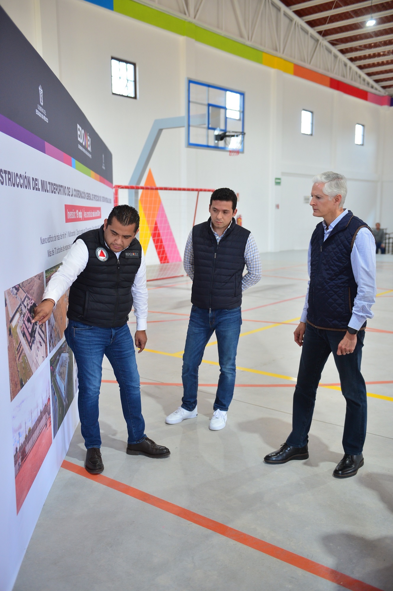 Inaugura Alfredo del Mazo Multideportivo de Protección Civil en Tecámac