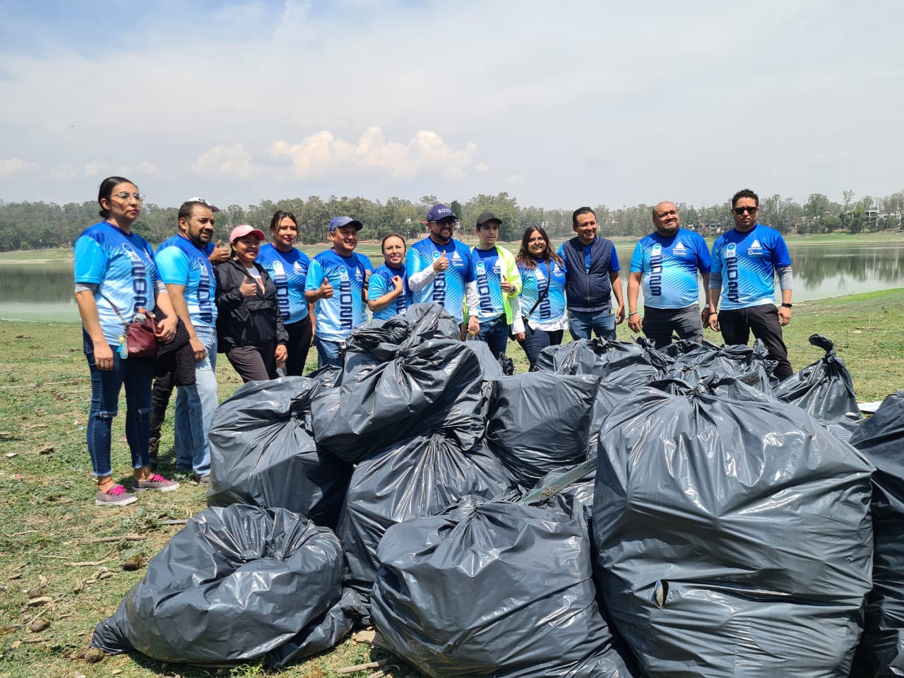 Retiran M S De Media Tonelada De Basura Del Lago De Guadalupe Capital