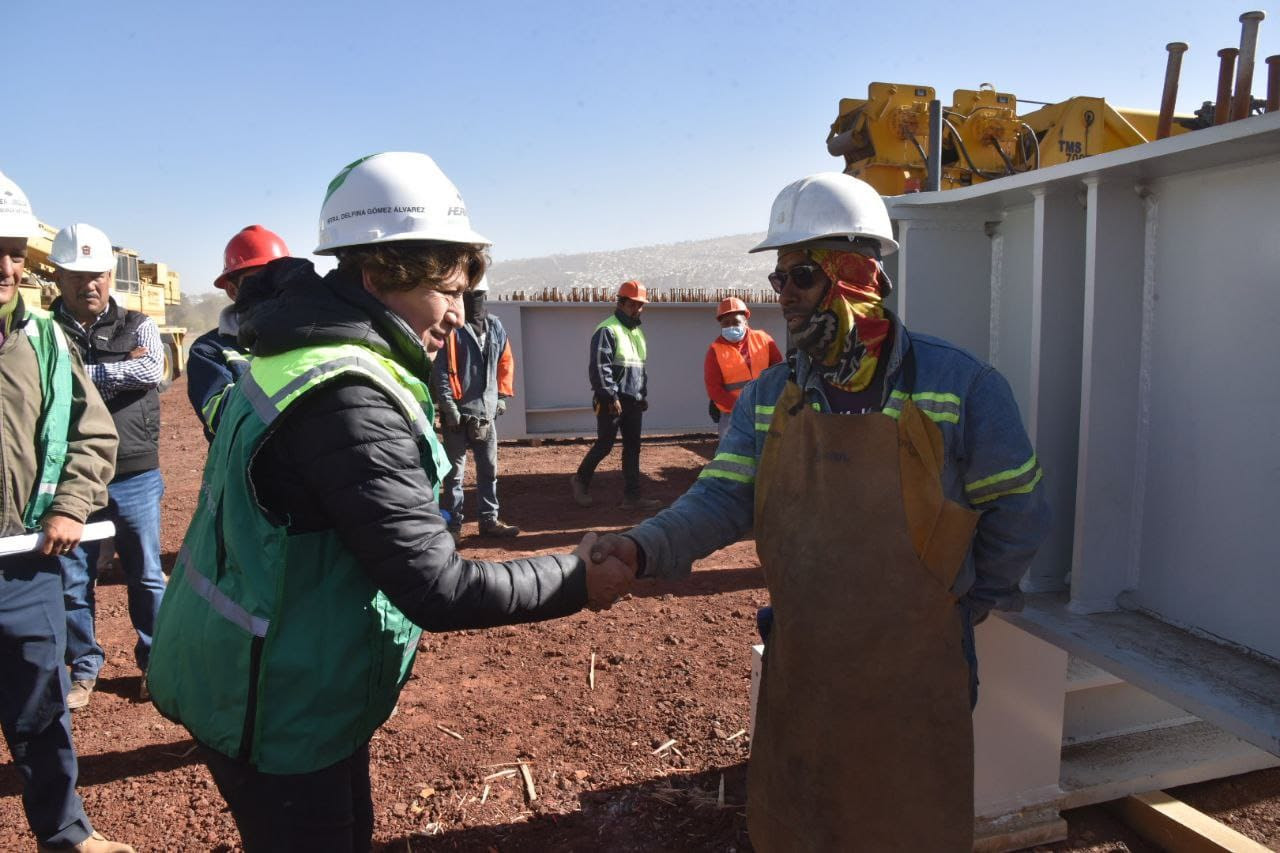 Supervisa Delfina Gómez obra del Trolebús Chalco Santa Martha Capital