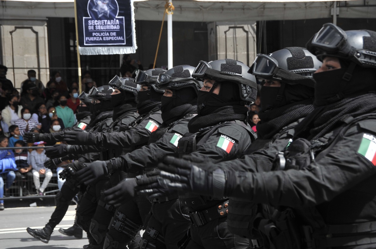 Reconocen Participación De Dos Mil Policías Estatales En El Desfile Capital Estado De México 2470